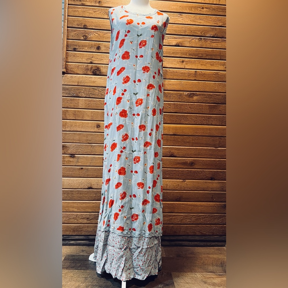 White Stag Red Floral Maxi Skirt  Xl(16/18)